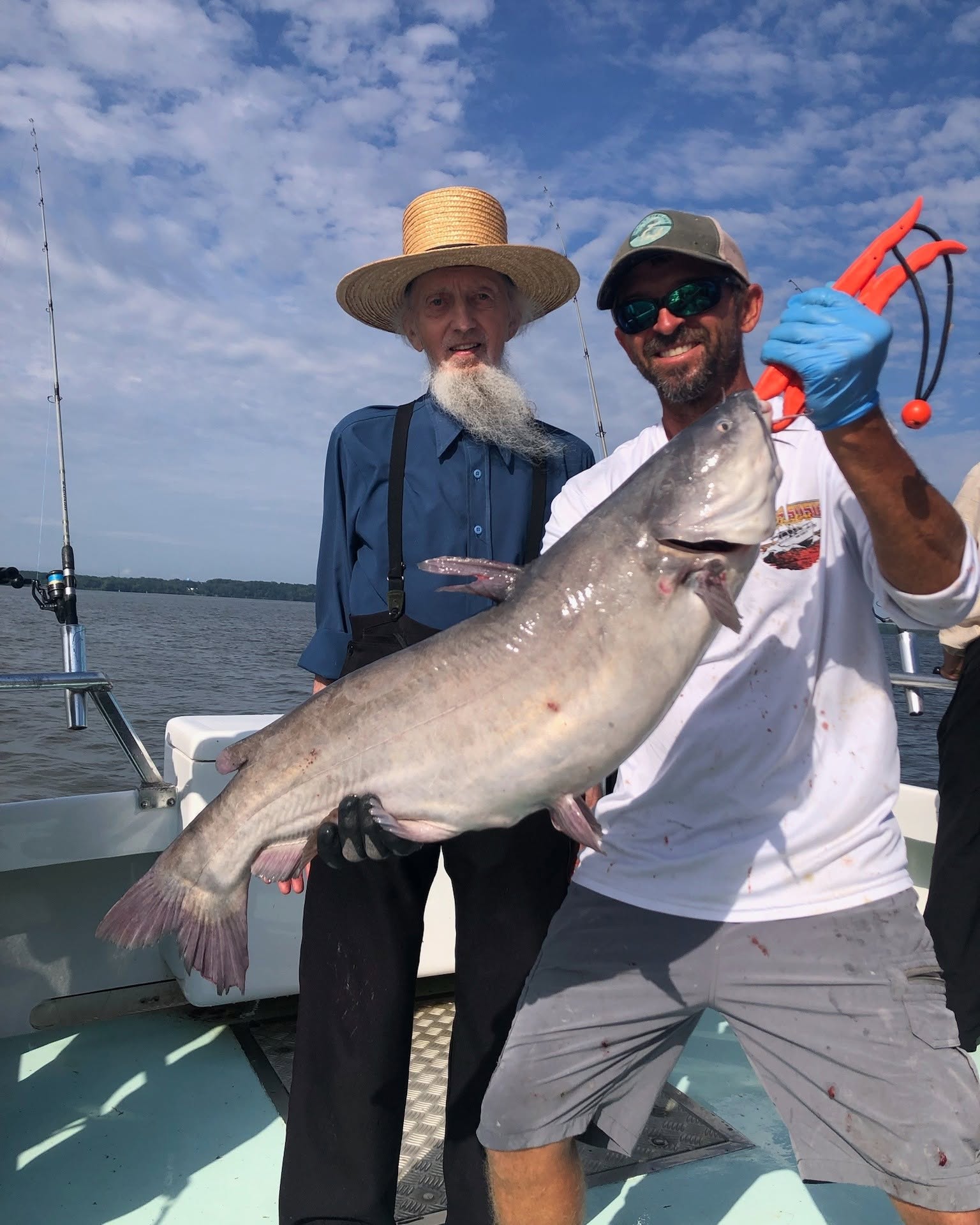 Chesapeake Bay Charter Fishing Report: Last 2 Weeks for Summer Rockfish 3 Fantastic weather and incredible Blue Catfish fishing from Ft Washington fishing charters