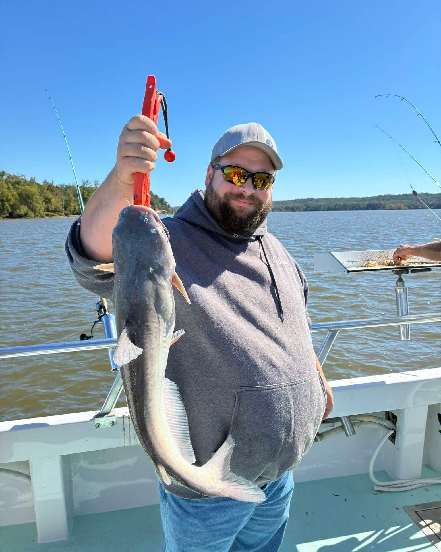 BlueCatfish Charter Fishing out of Fort Washington, MD